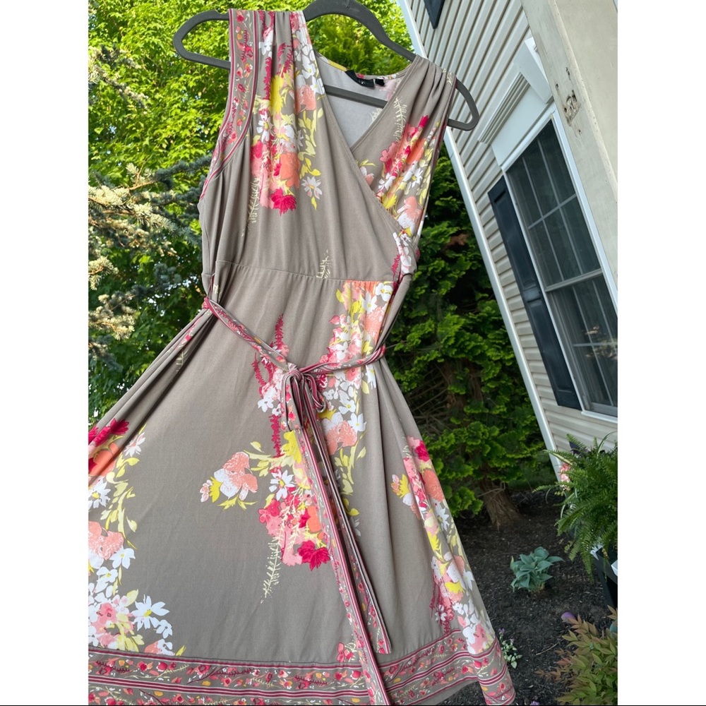 Floral Sleeveless Dress